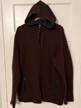 Mountain Hardware wool blend full zip sweater XL